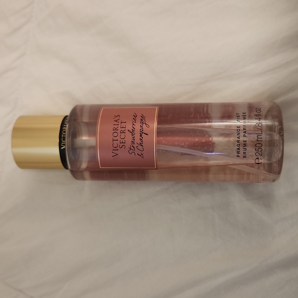 Victorias secrets   body spray